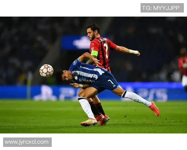 意甲大战：波尔图狂胜拜仁五球大捷战术解析引发全场热议